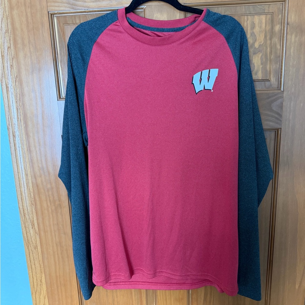 Men's Wisconsin Badgers Red and Black Shirt
